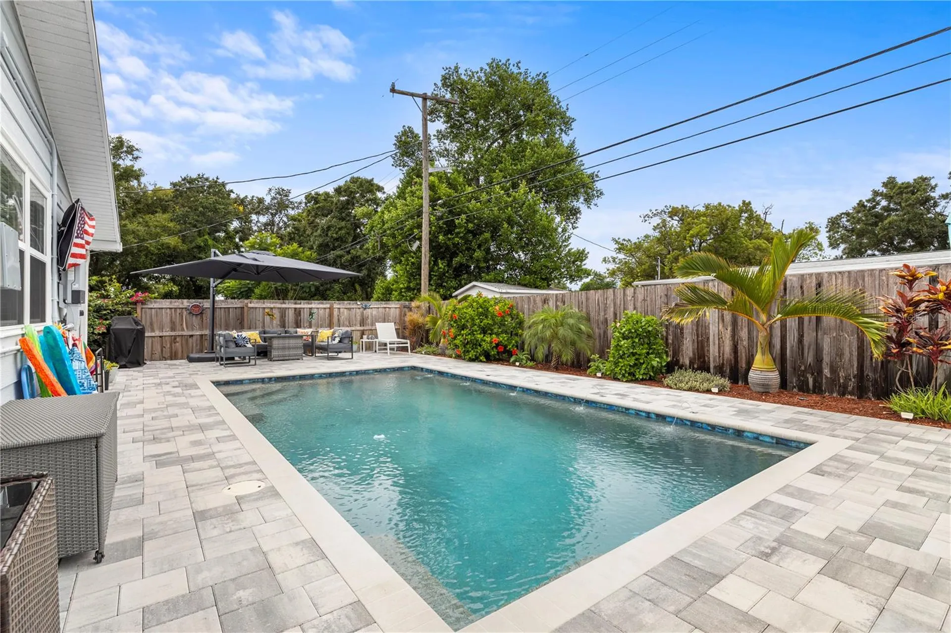 5425 47th Avenue N St Petersburg FL 33709