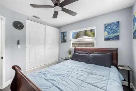 5425 47th Avenue N St Petersburg FL 33709