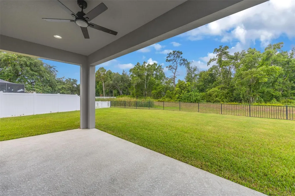 13804 Fairway Bunker Drive Tampa FL 33626