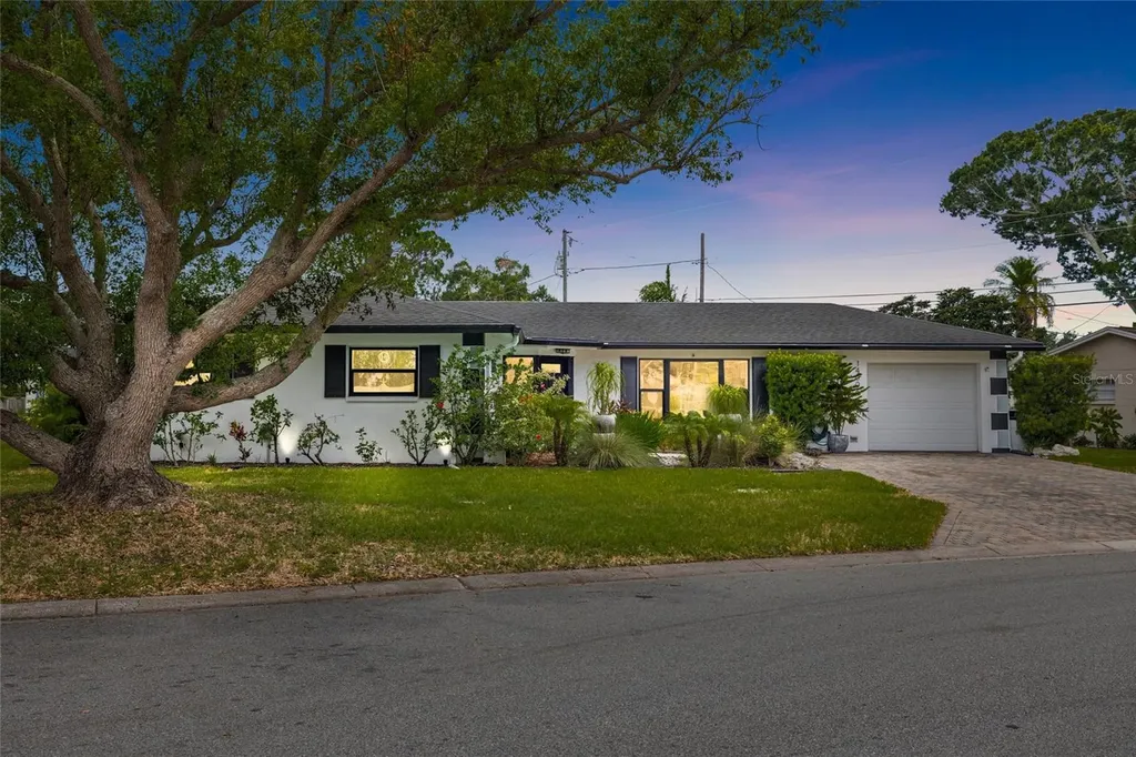 14006 81st Avenue Seminole FL 33776