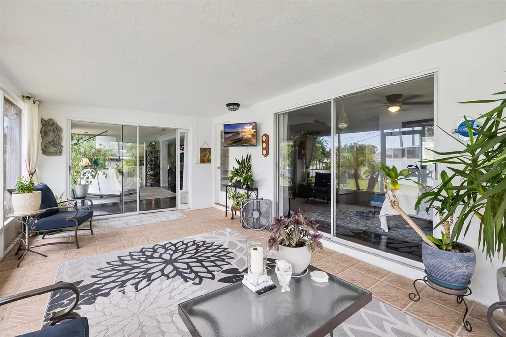 14006 81st Avenue Seminole FL 33776