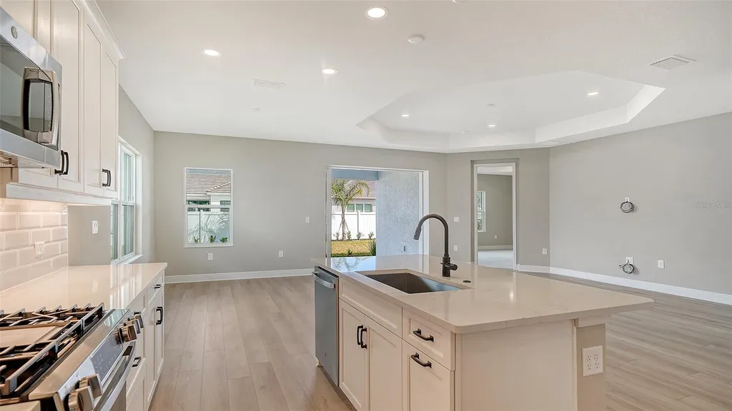 8079 Anthirium Loop Sarasota FL 34240
