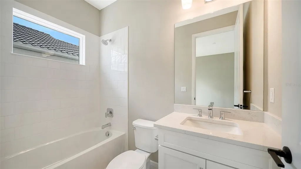 8079 Anthirium Loop Sarasota FL 34240