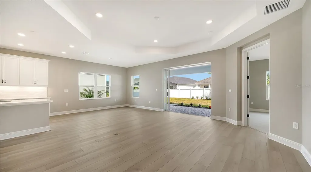 8079 Anthirium Loop Sarasota FL 34240