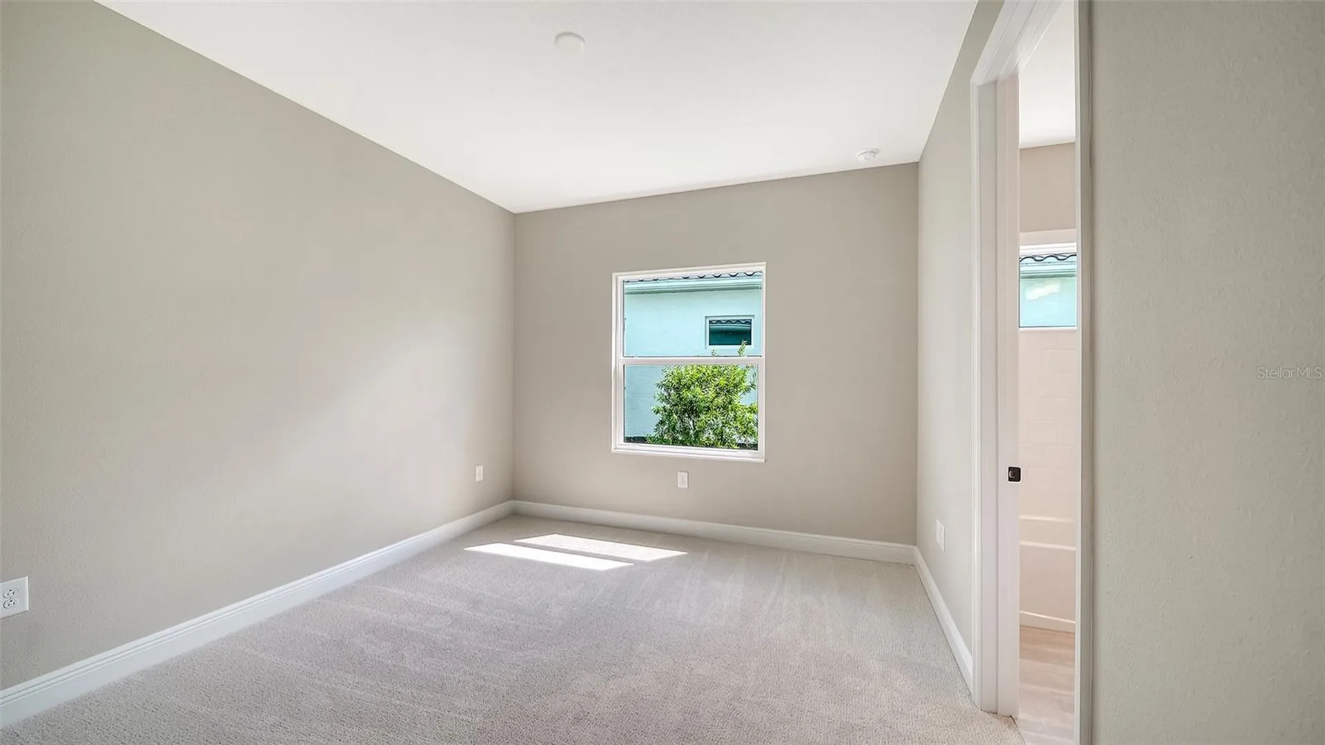 8079 Anthirium Loop Sarasota FL 34240