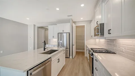 8079 Anthirium Loop Sarasota FL 34240
