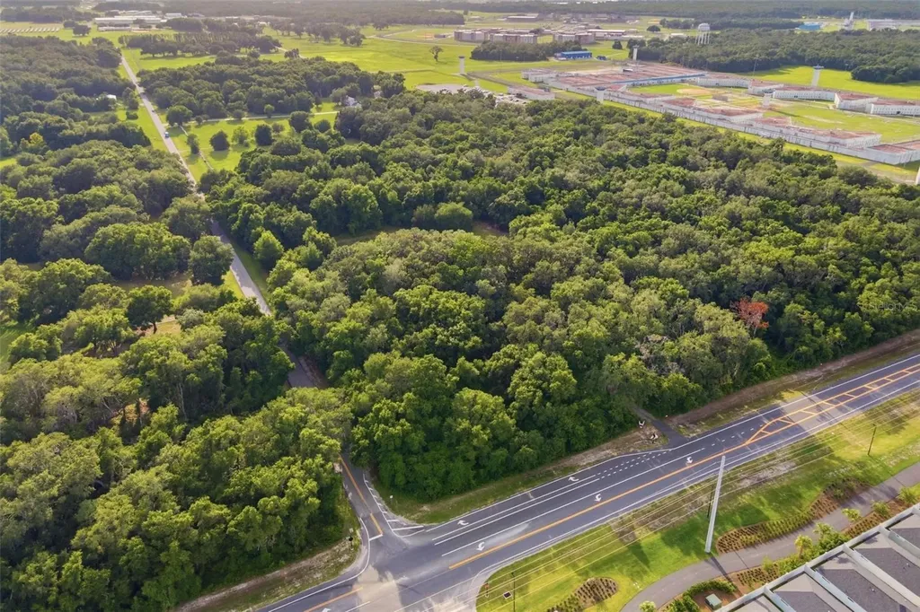 7112 Marsh Bend Trail Wildwood FL 34785