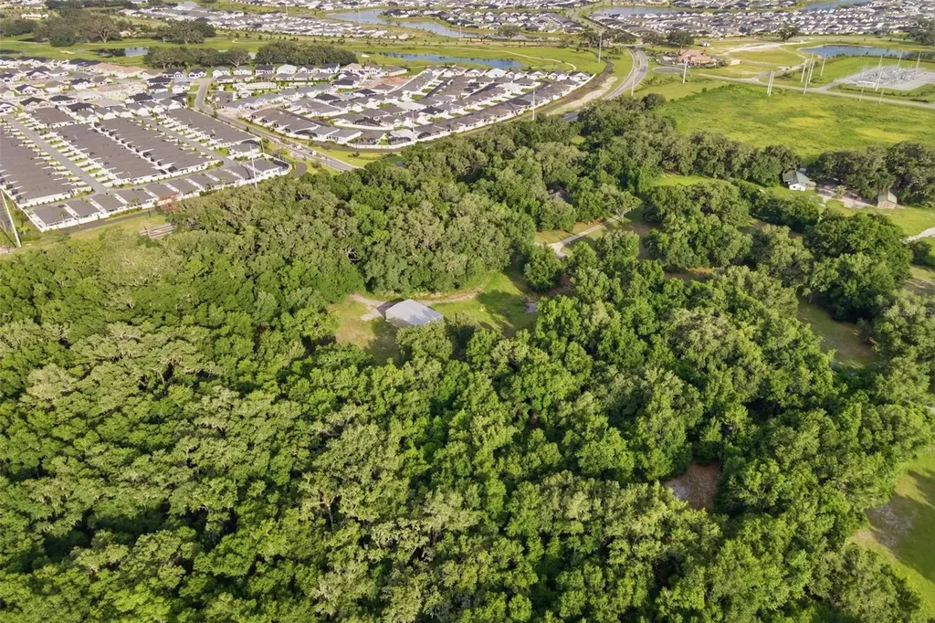 7112 Marsh Bend Trail Wildwood FL 34785