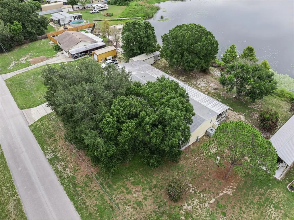 126 Bermuda Court Winter Haven FL 33880