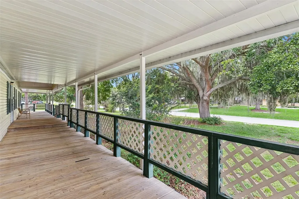 126 Bermuda Court Winter Haven FL 33880