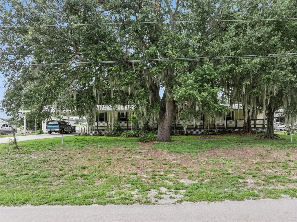 126 Bermuda Court Winter Haven FL 33880