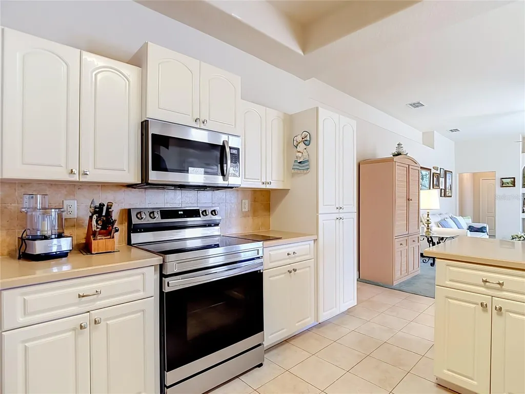 8206 Pinehurst Drive Spring Hill FL 34606