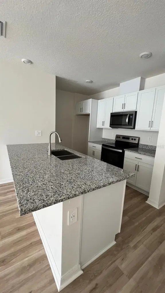 9324 Westside Hills Drive Davenport FL 33896