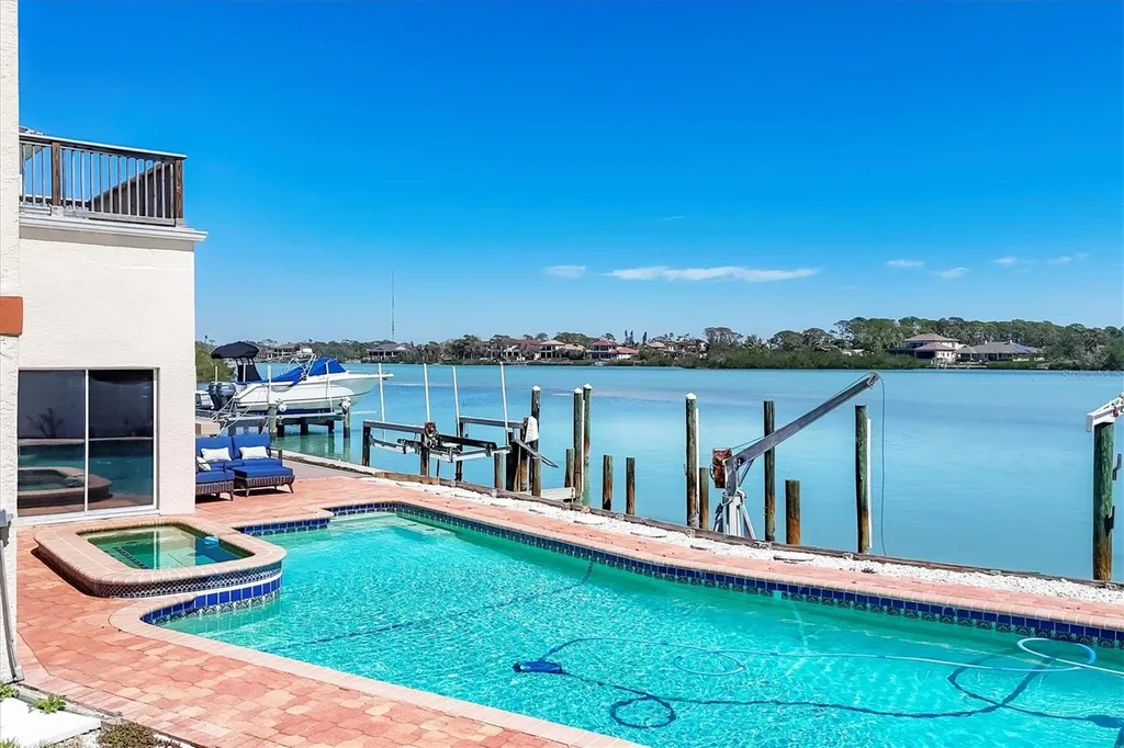 919 Key Way Nokomis FL 34275