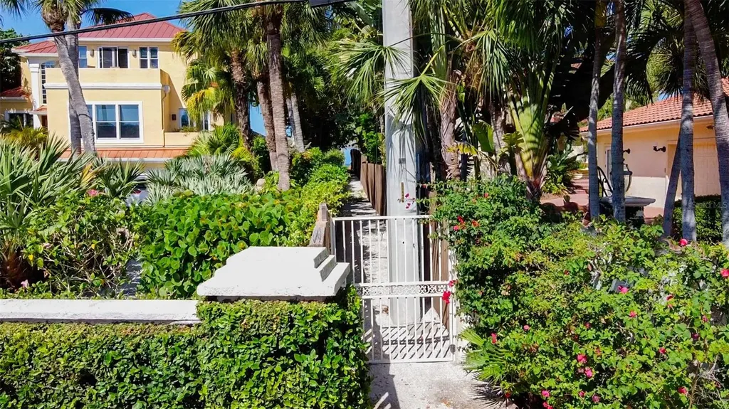 919 Key Way Nokomis FL 34275
