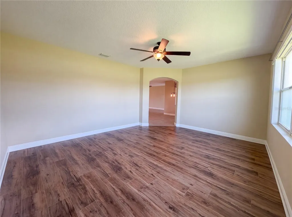 27103 Camerons Run Leesburg FL 34748