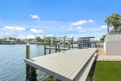 3924 Versailles Drive Tampa FL 33634