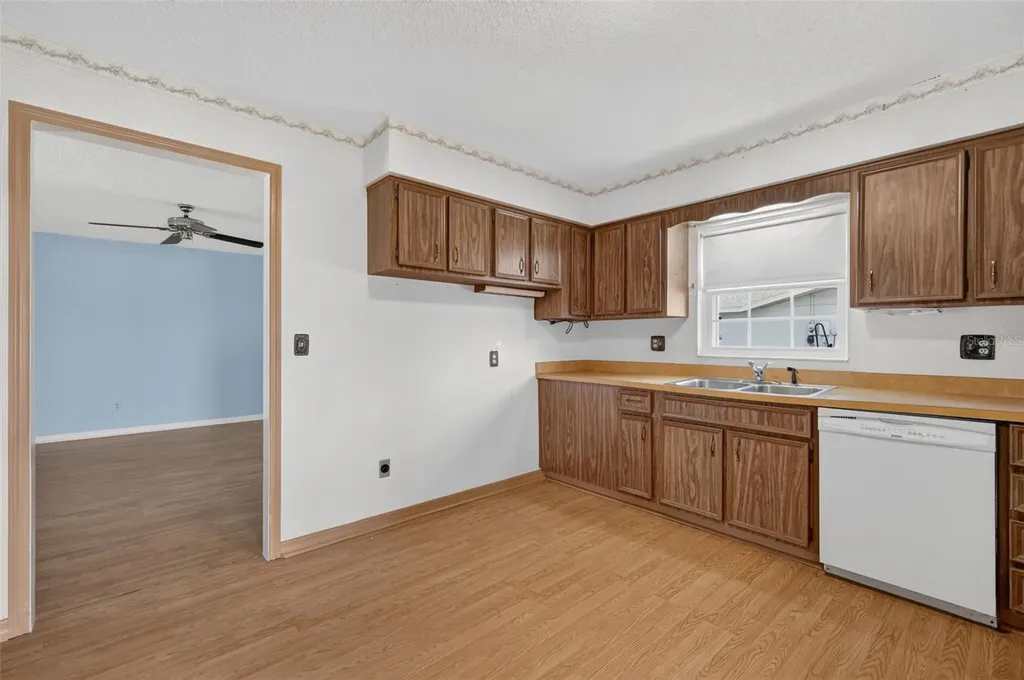33718 Picciola Drive Fruitland Park FL 34731