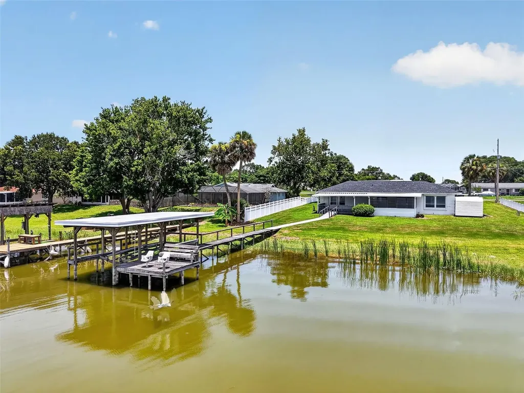33718 Picciola Drive Fruitland Park FL 34731