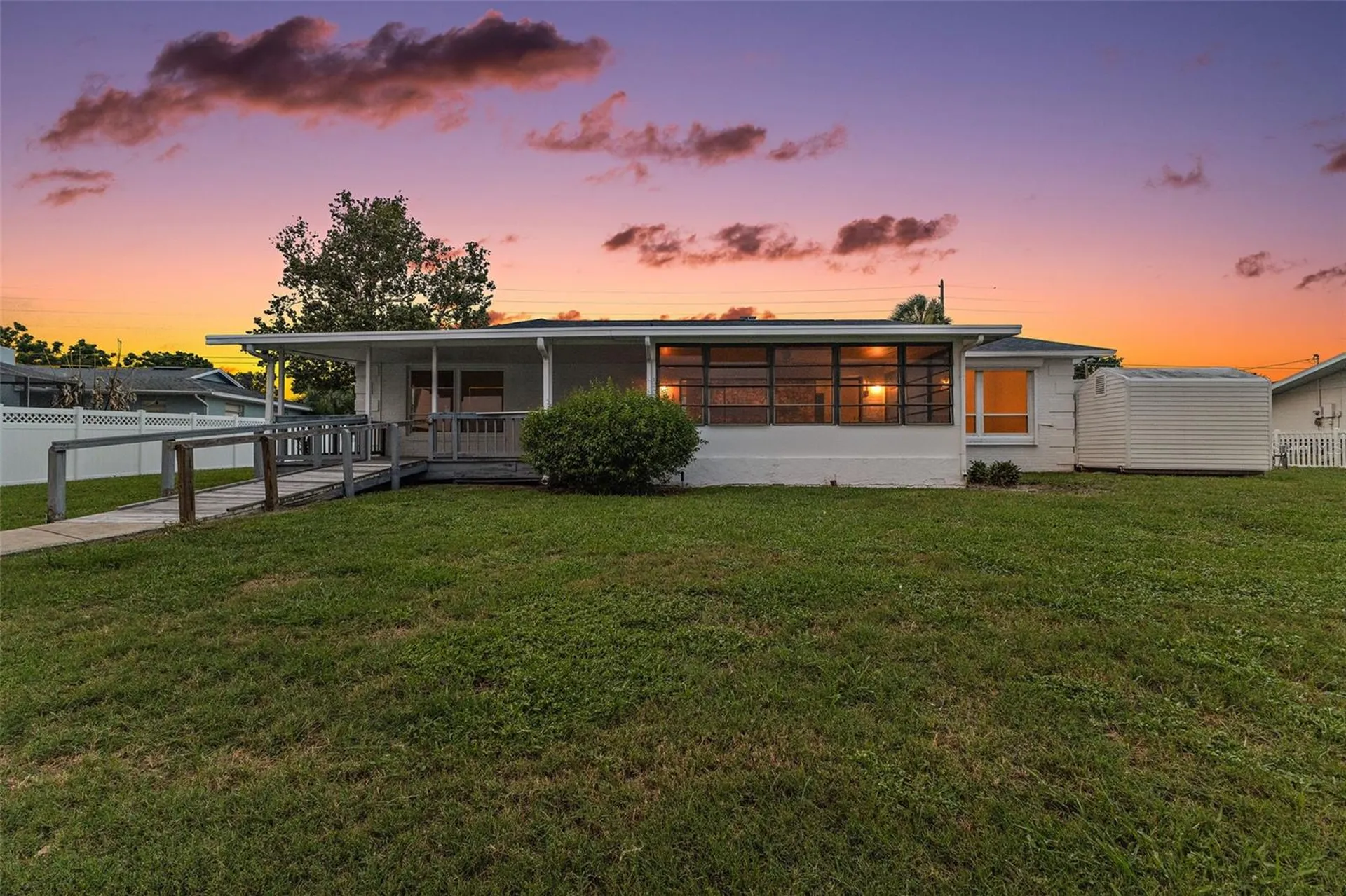 33718 Picciola Drive Fruitland Park FL 34731