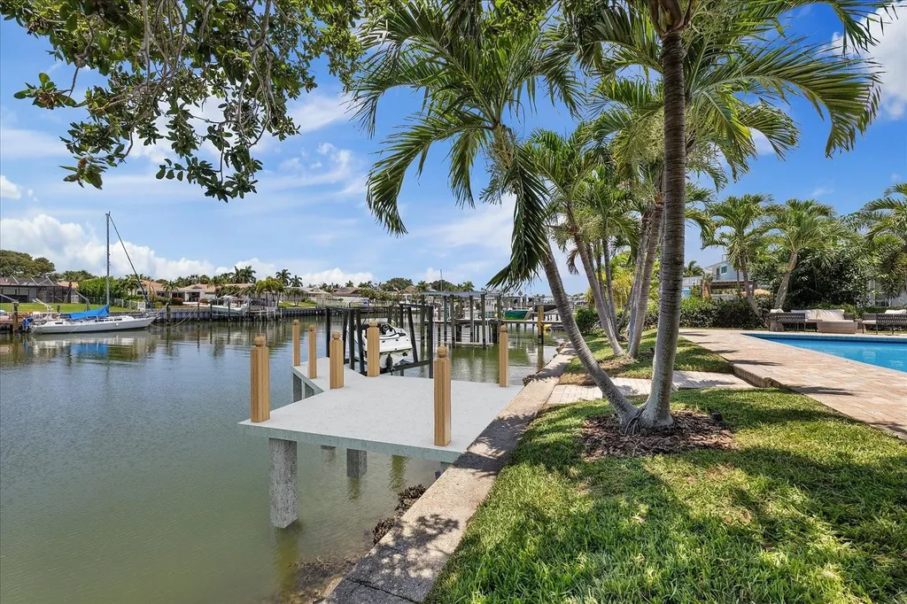4531 44th Street S St Petersburg FL 33711