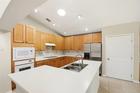 229 Whitesand Court Casselberry FL 32707
