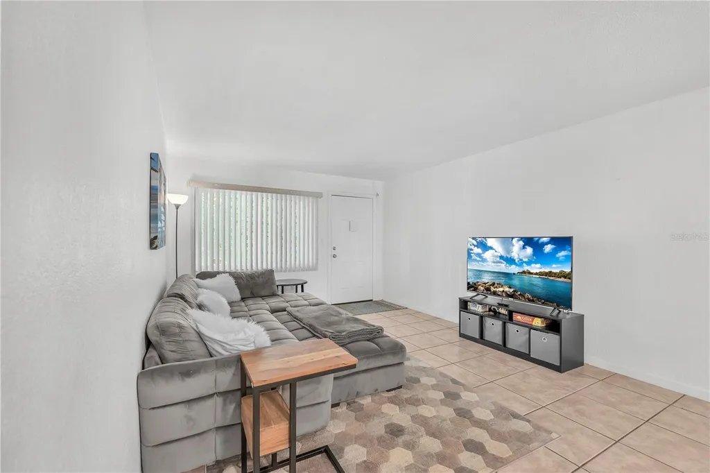 5155 9th Avenue N St Petersburg FL 33710
