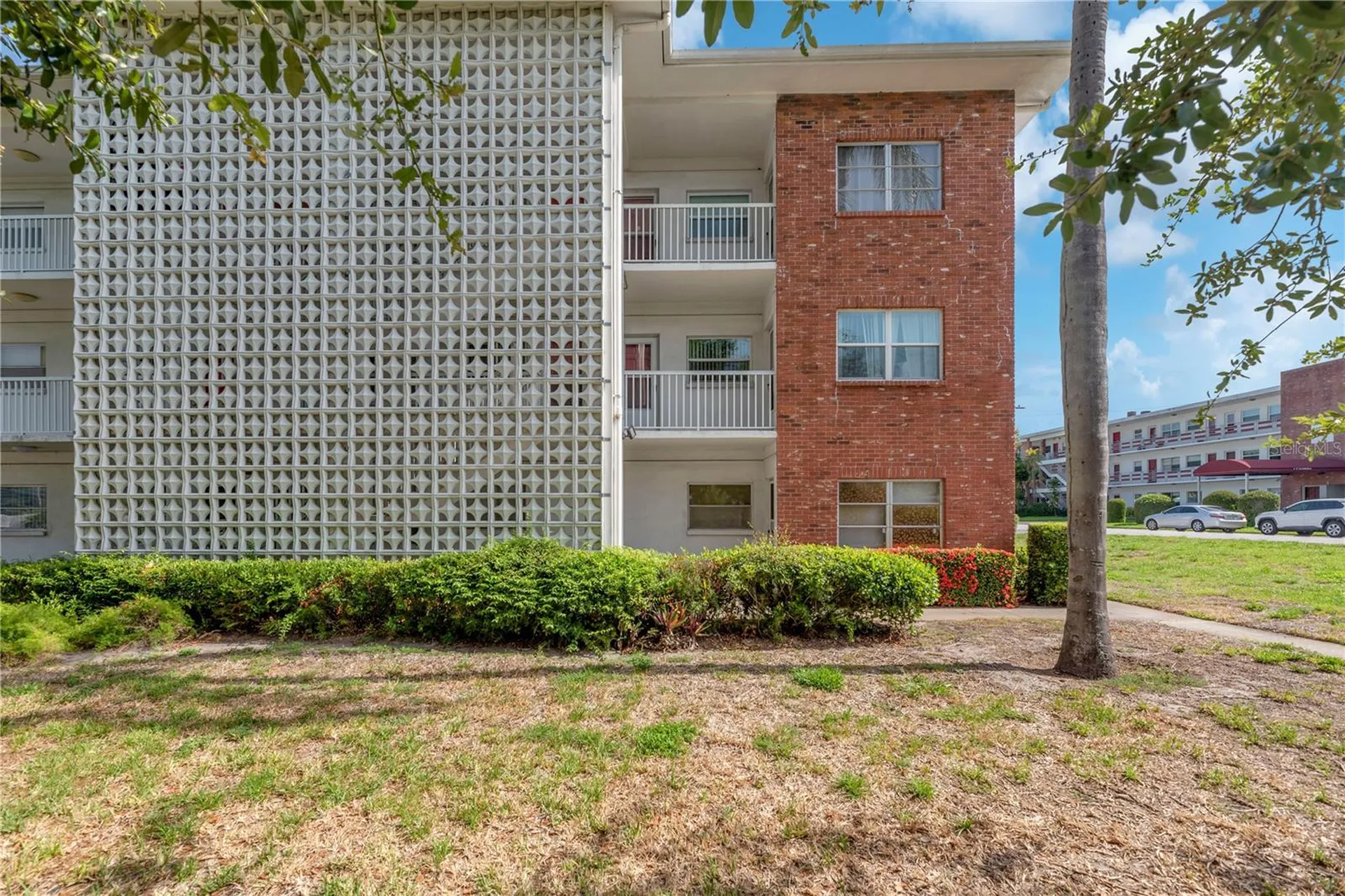 5155 9th Avenue N St Petersburg FL 33710