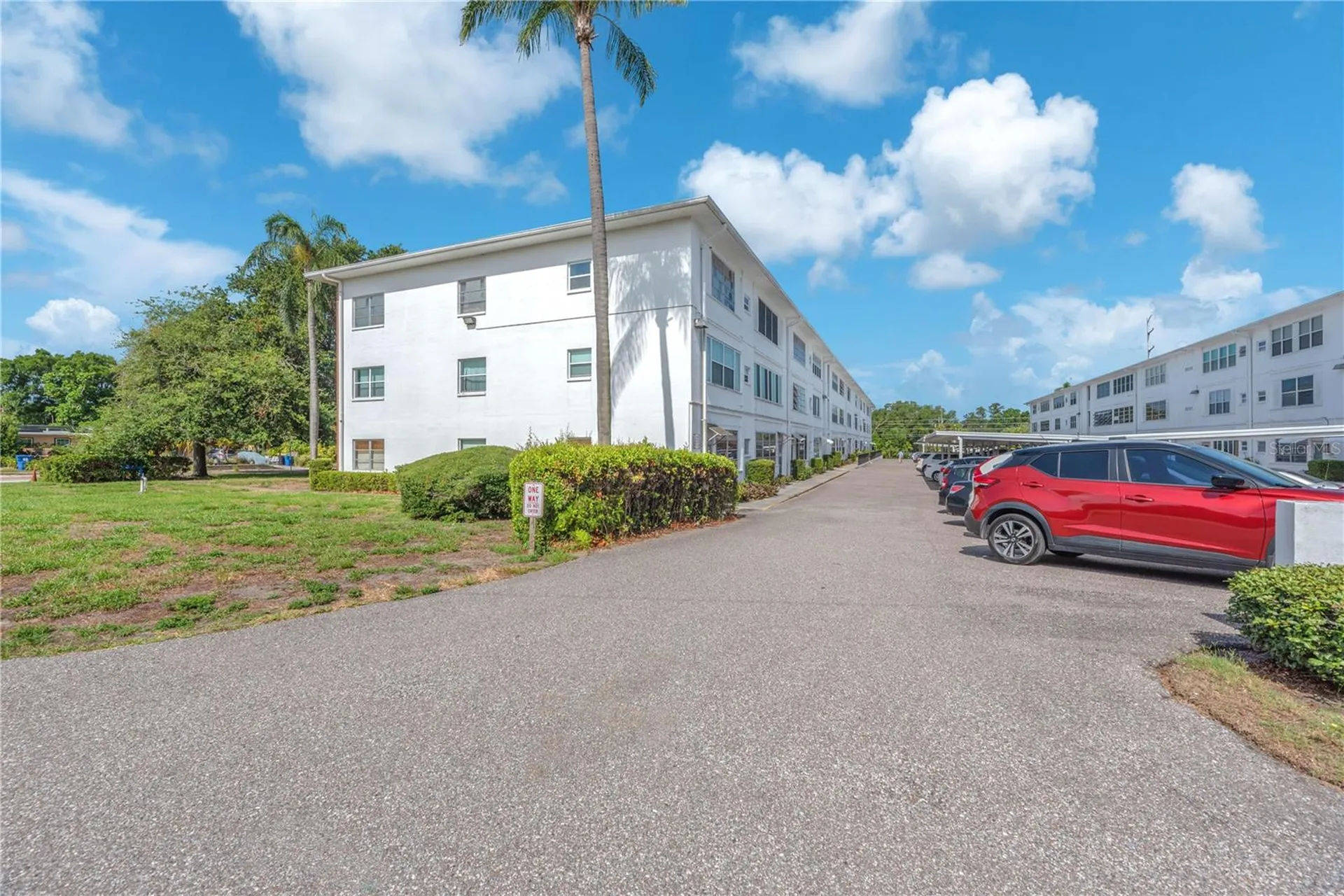5155 9th Avenue N St Petersburg FL 33710