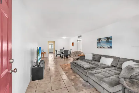 5155 9th Avenue N St Petersburg FL 33710