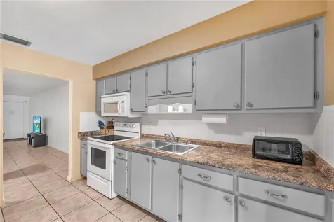 5155 9th Avenue N St Petersburg FL 33710
