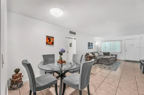 5155 9th Avenue N St Petersburg FL 33710