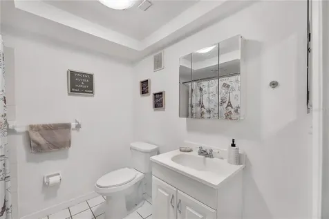 5155 9th Avenue N St Petersburg FL 33710