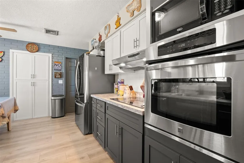 29861 69th Street N Clearwater FL 33761