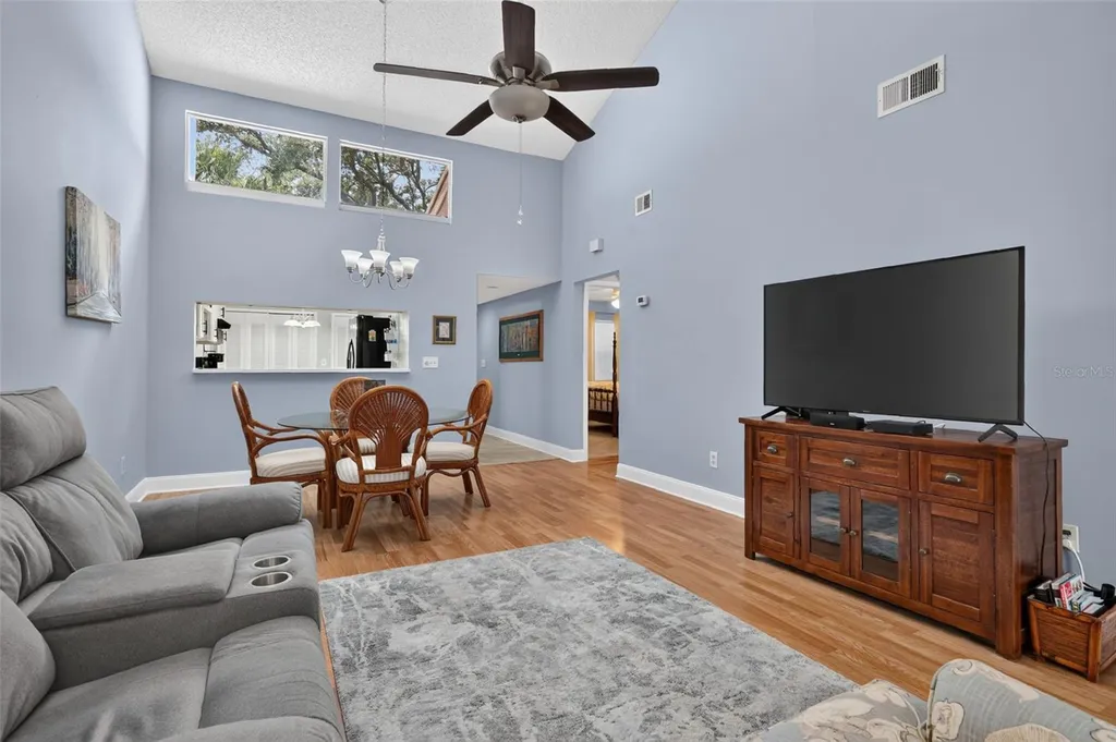 612 Woodridge Drive Casselberry FL 32730