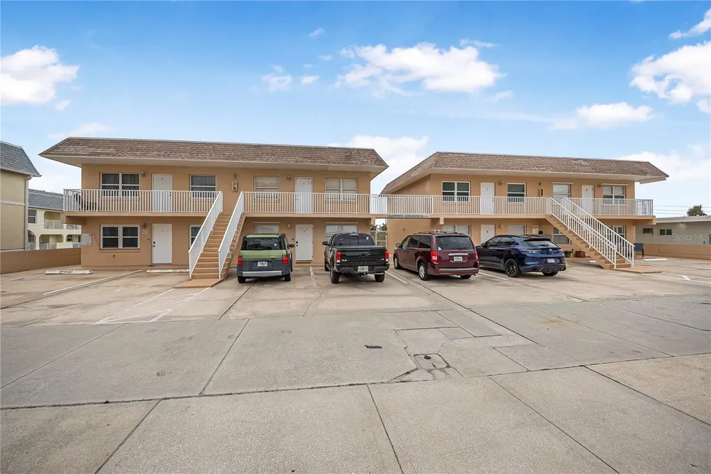 3724 S Atlantic Avenue Daytona Beach FL 32118