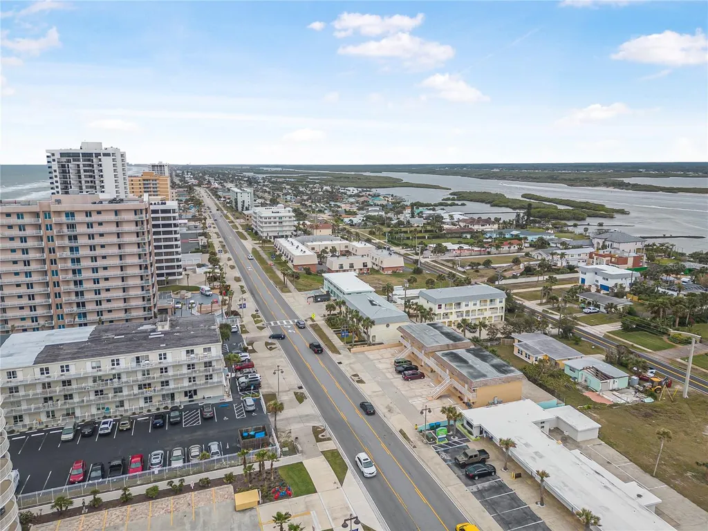 3724 S Atlantic Avenue Daytona Beach FL 32118
