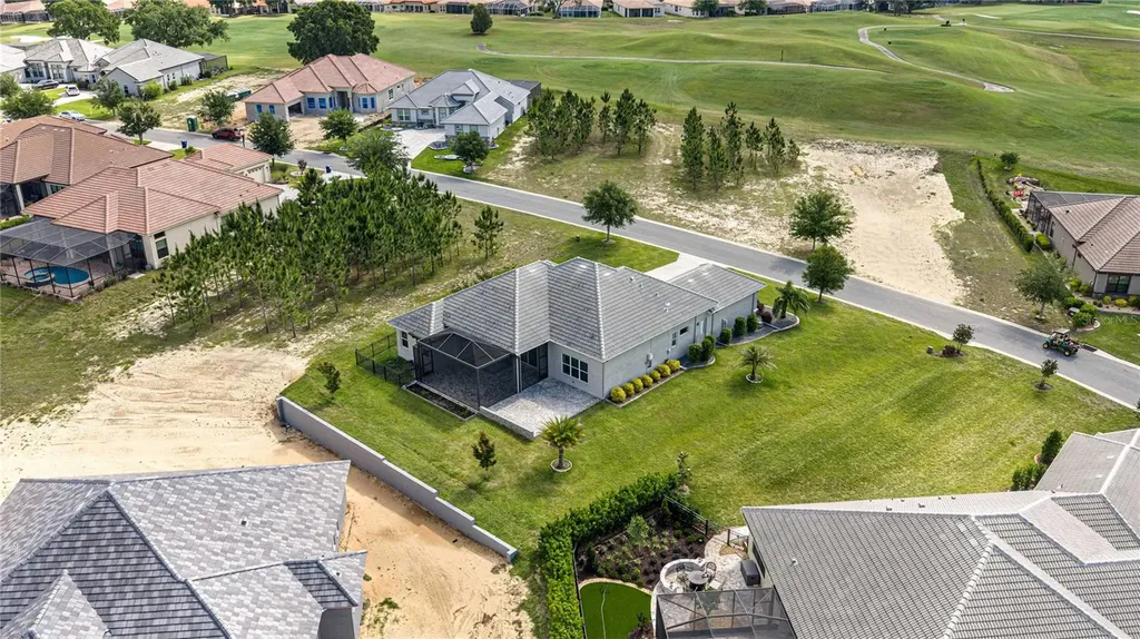2371 N Peakview Loop Hernando FL 34442