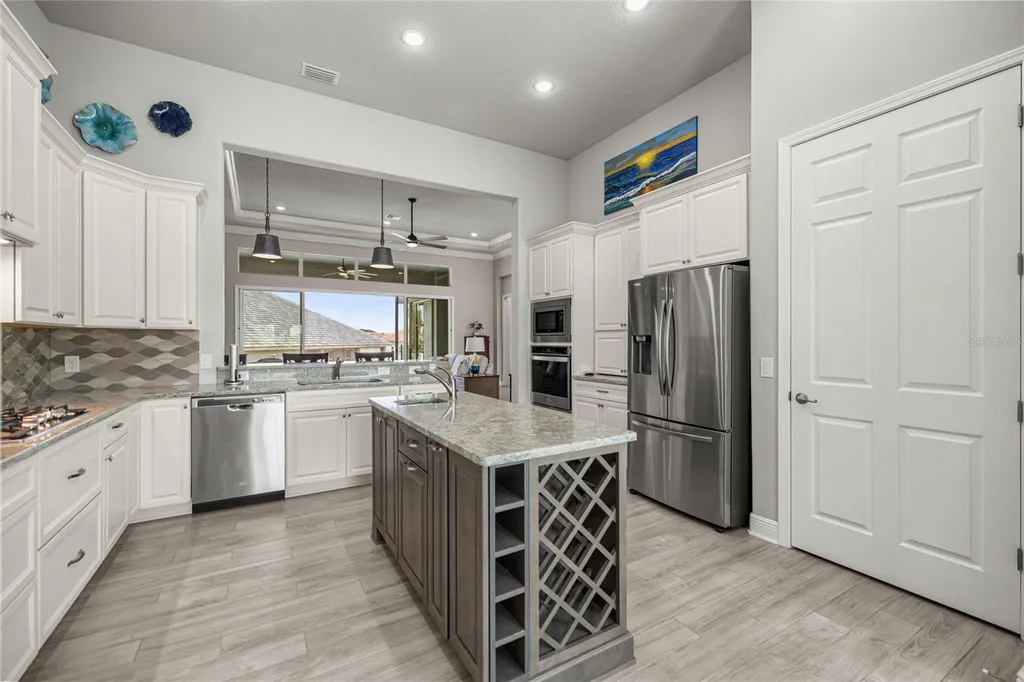 2371 N Peakview Loop Hernando FL 34442