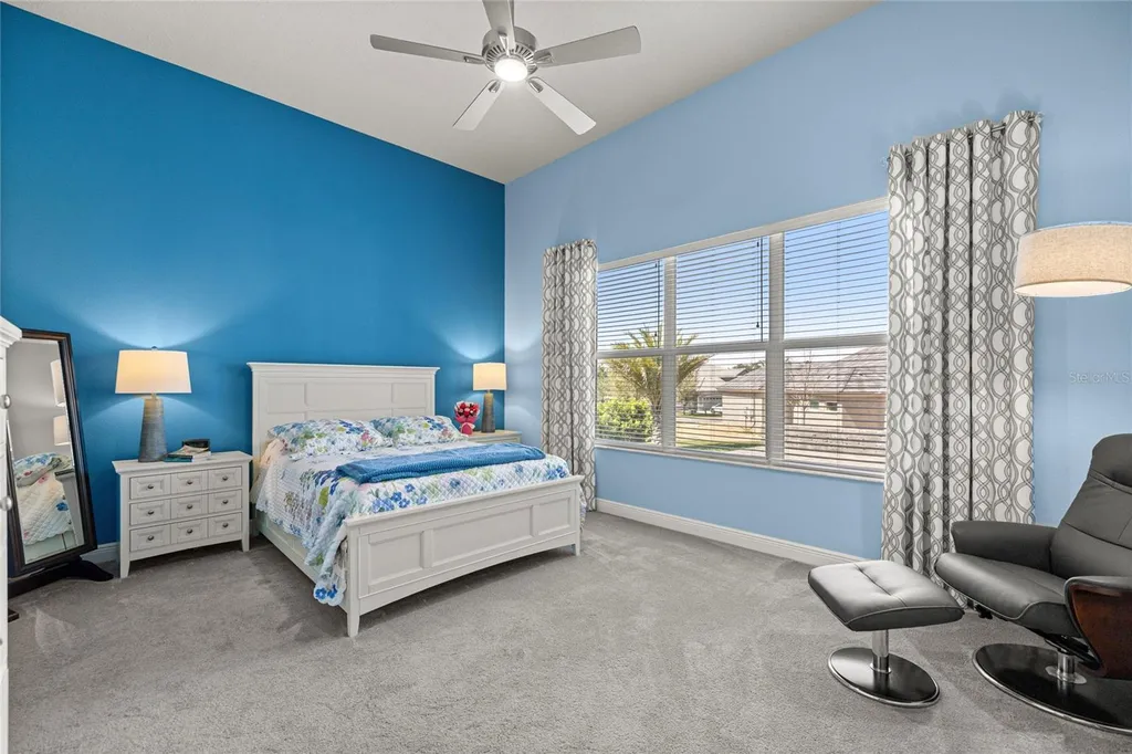 2371 N Peakview Loop Hernando FL 34442