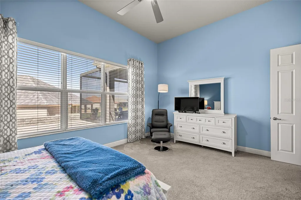 2371 N Peakview Loop Hernando FL 34442