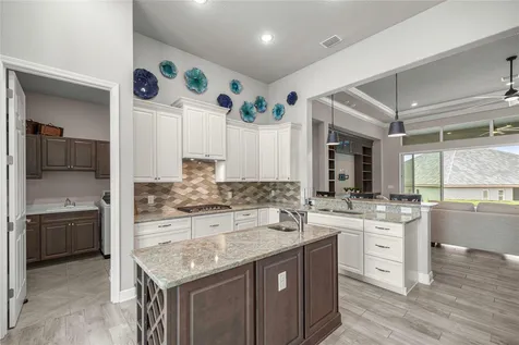 2371 N Peakview Loop Hernando FL 34442