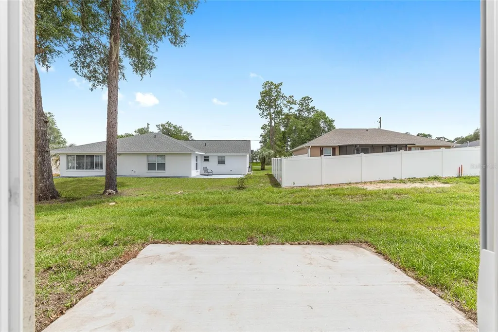 22870 SW Lime Ridge Lane Dunnellon FL 34431