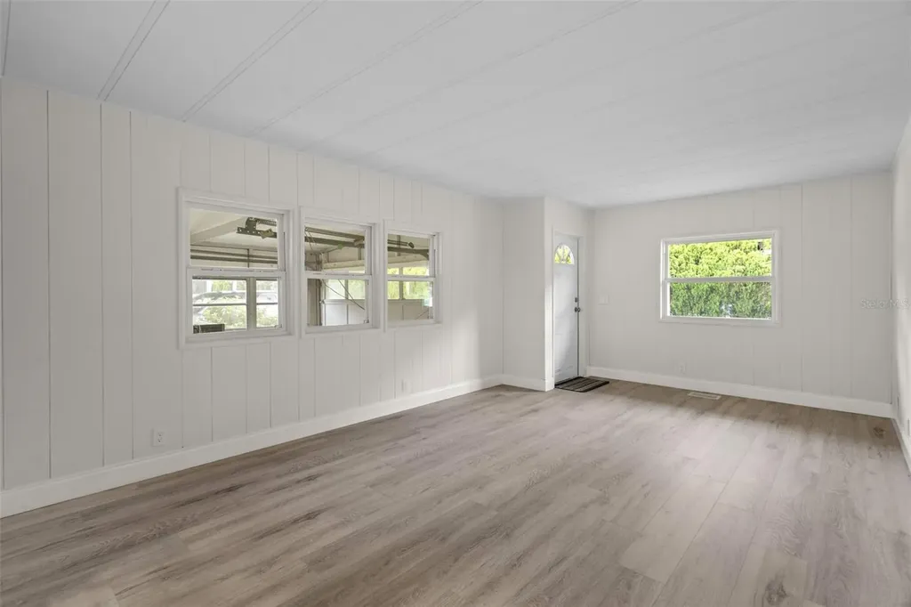 3450 Osage Drive Zephyrhills FL 33541
