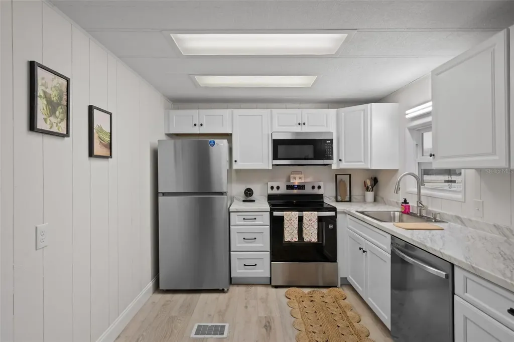 3450 Osage Drive Zephyrhills FL 33541