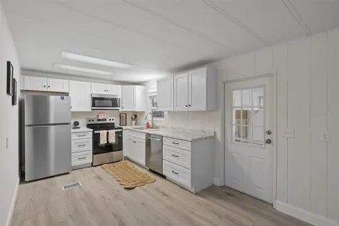 3450 Osage Drive Zephyrhills FL 33541