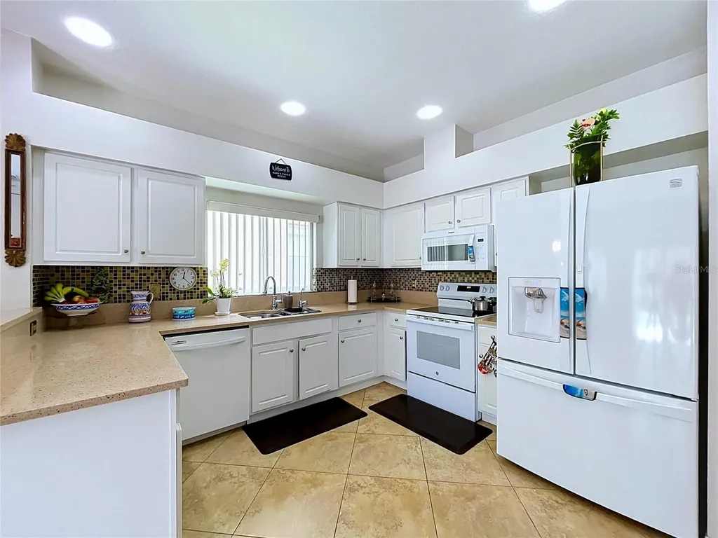 27544 Breakers Drive Wesley Chapel FL 33544