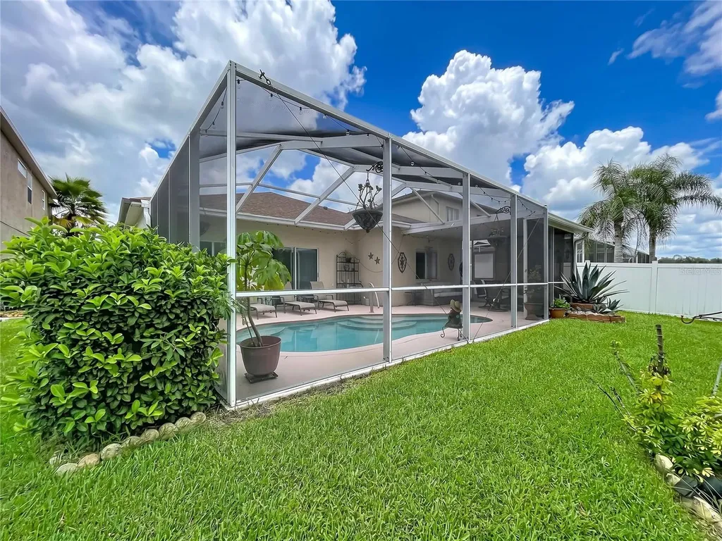 27544 Breakers Drive Wesley Chapel FL 33544
