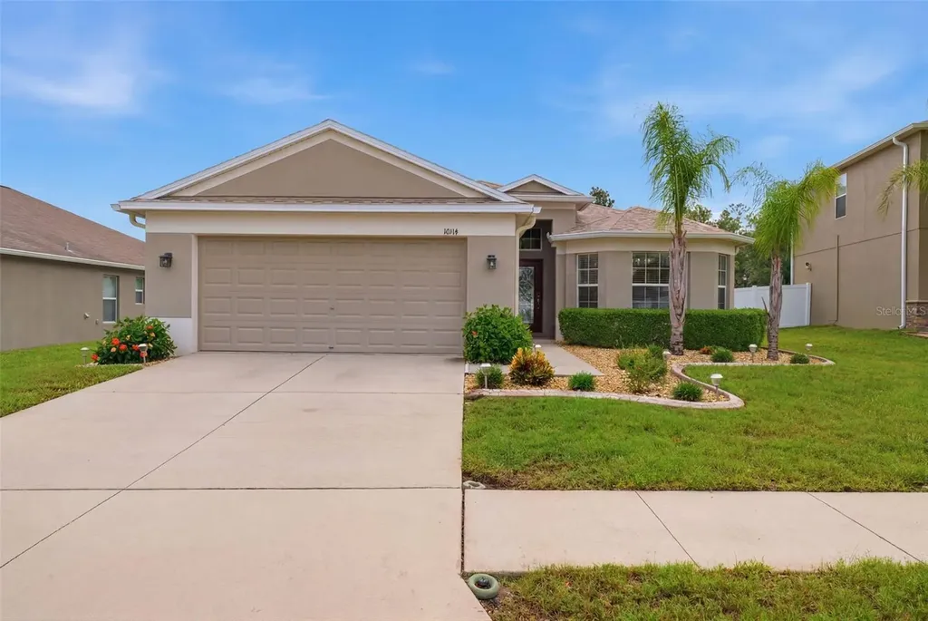 10114 Ives Loop Hudson FL 34667