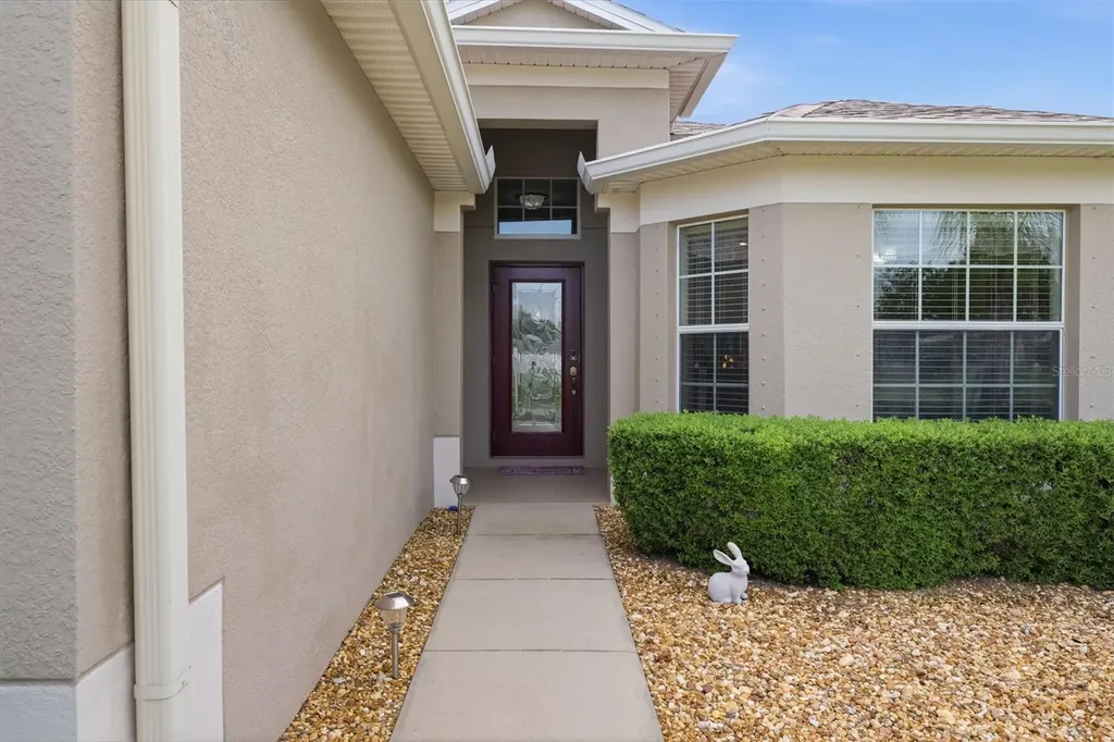 10114 Ives Loop Hudson FL 34667